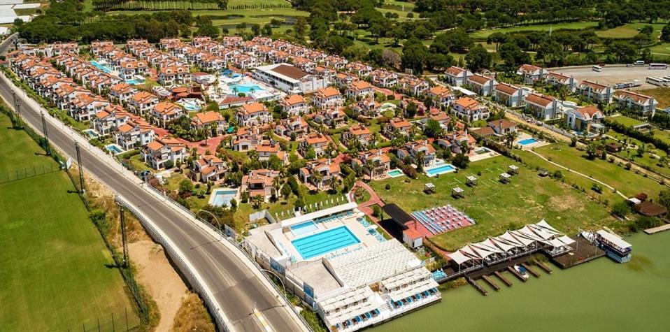 Fun&Sun Two Villas For Big Families Μπέλεκ Εξωτερικό φωτογραφία